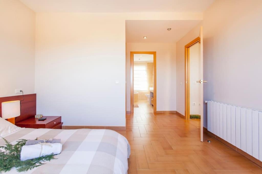 Casa En Valencia, Cerca De Golf, Playas, Moto Gp Villa ภายนอก รูปภาพ
